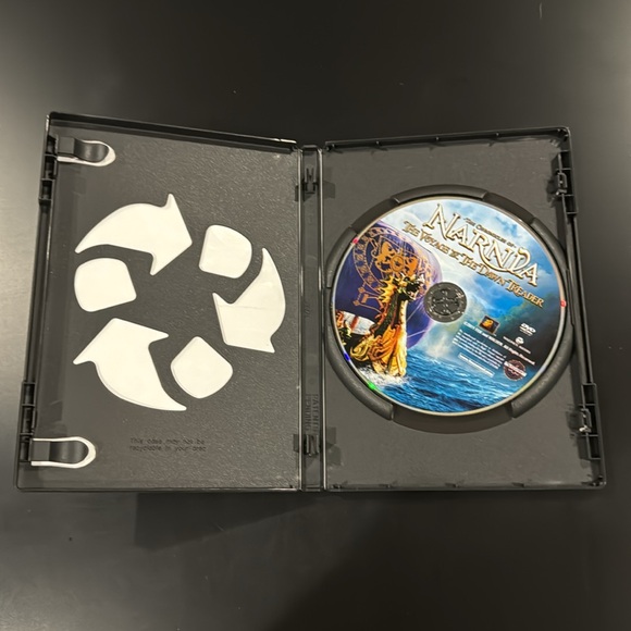 The Chronicles of Narnia: The Voyage of The Dawn Treader - DVD - Picture 3 of 4